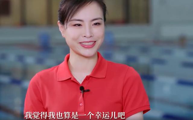 吴敏霞|吴敏霞曾被嘲是郭晶晶跟班，能拿金牌全靠她，还被指嫁得不如她？