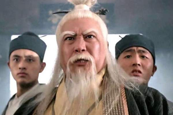 倚天屠龙记|倚天屠龙记中第一高手，完胜张三丰，实力甩张无忌十条街，活了几百岁