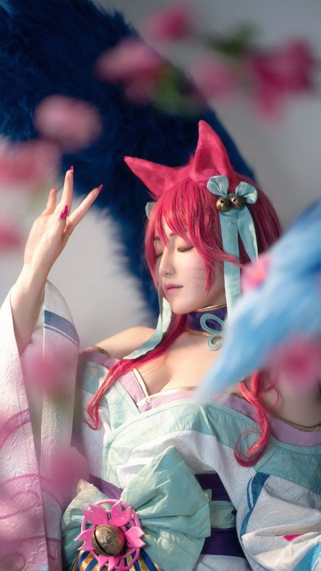 《英雄联盟》阿狸灵魂莲华