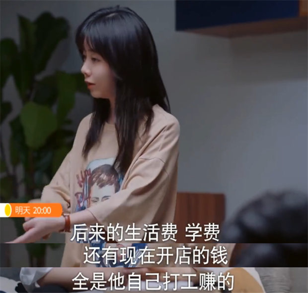 李尖尖|《以家人之名》小哥在国外好惨，生父只养了他两年，李尖尖气炸