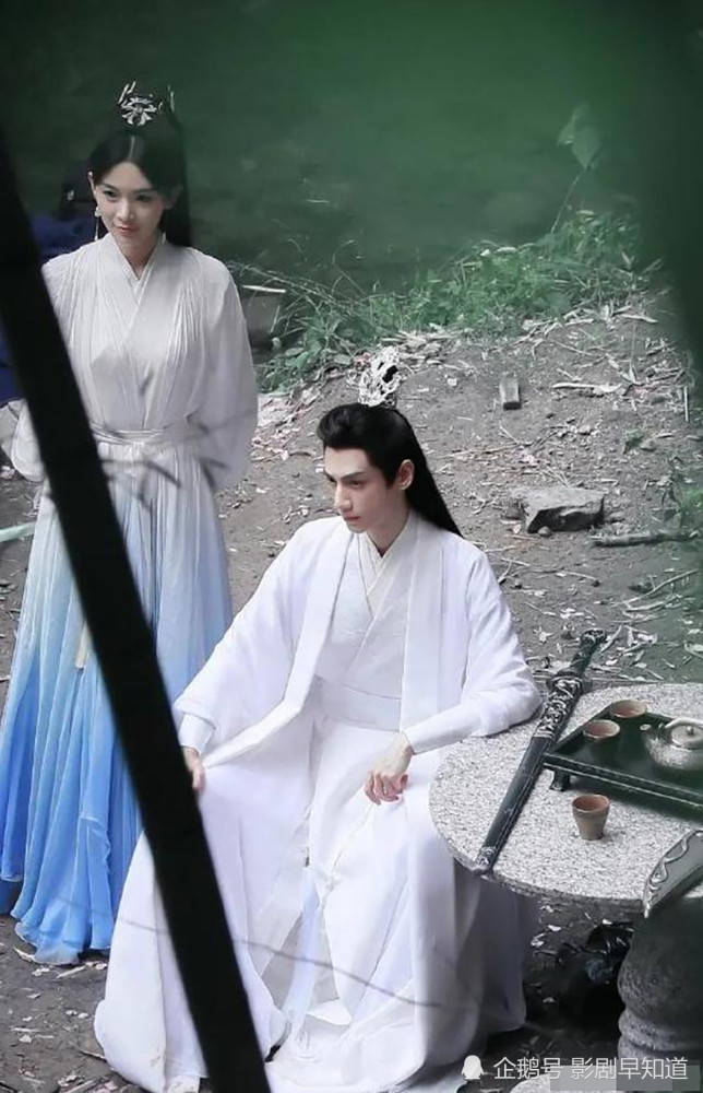 陈瑶|陈瑶三部作品同期上线，逃不了男装魔咒，坐等《皓衣行》美艳造型