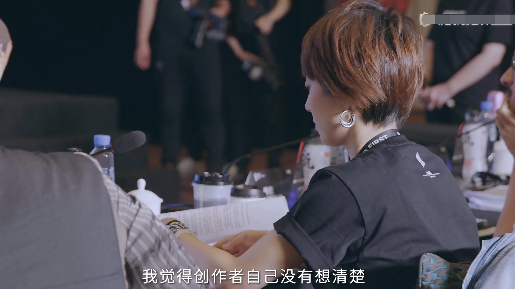 马伊琍|马伊琍回首失败婚姻，感恩低谷期让自己变得柔软，人生观值得借鉴