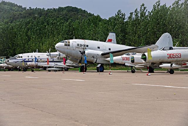 河南有个飞机坟场规模仅次于美国常香玉号战机就在这里