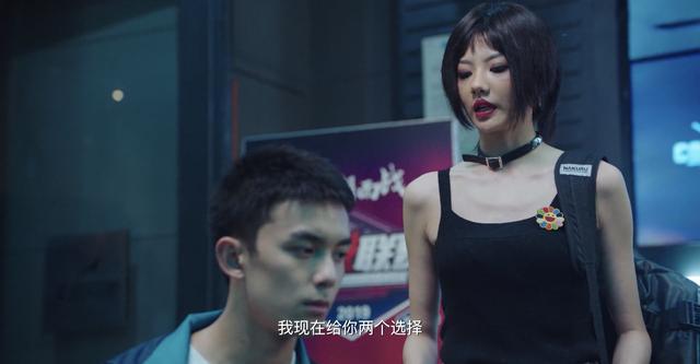 穿越火线|《穿越火线》最烧钱的角色，20套衣服不重样，你都认识吗？