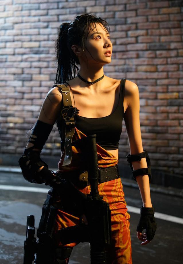 穿越火线|《穿越火线》最烧钱的角色，20套衣服不重样，你都认识吗？