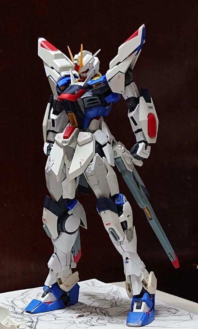 模玩控谁能驾驶搭载太阳炉的强袭自由高达模型