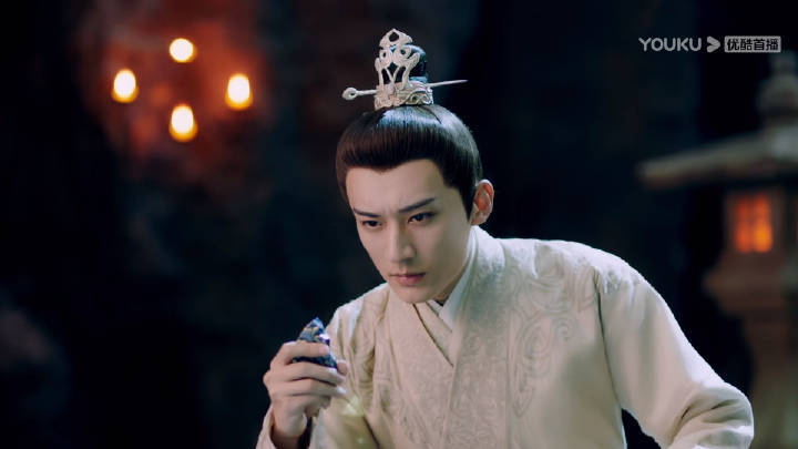 琉璃|一线丨《琉璃》刘学义：我不腹黑，只是长了张禁欲系的脸