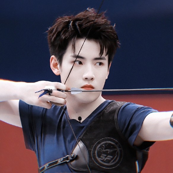 任豪头像这一生注定不平凡