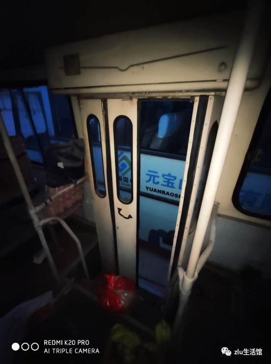 时代的记忆 中国工业居住区的孤儿dd6111ct