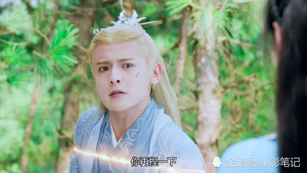 恕我直言,《琉璃》中腾蛇的演技确实不错!