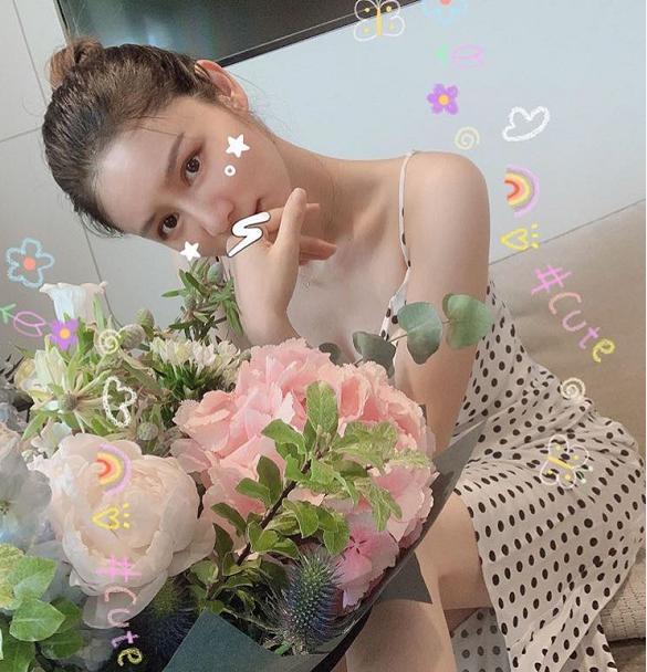 张馨月|林峰当爸？张馨月被曝8月26日在深圳医院产女婴，此前被拍挺大肚逛街