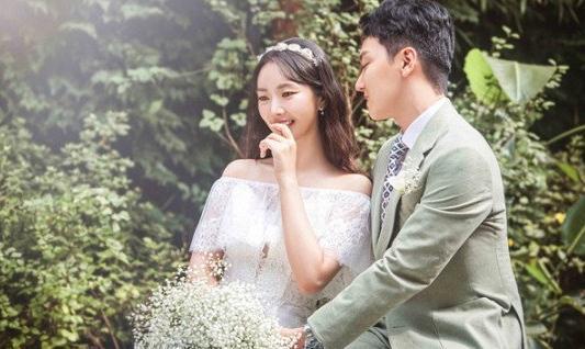 裴涩琪|韩国又一知名女星闪婚，曾是《小苹果》MV女主角，还常驻《情书》