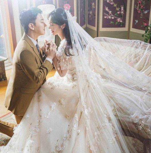 裴涩琪|韩国又一知名女星闪婚，曾是《小苹果》MV女主角，还常驻《情书》