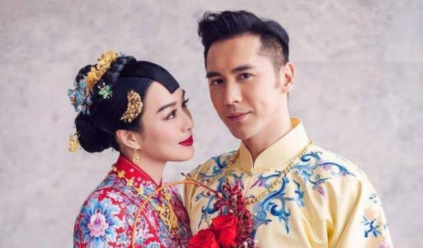 张伦硕自称骑士要为妻子斩妖除魔你羡慕他们的爱情吗