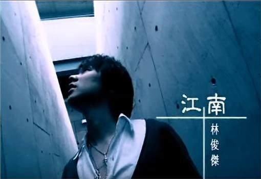 燕尾蝶下定爱的决心|真神仙打架，这一年发行的歌曲你肯定都听过！
