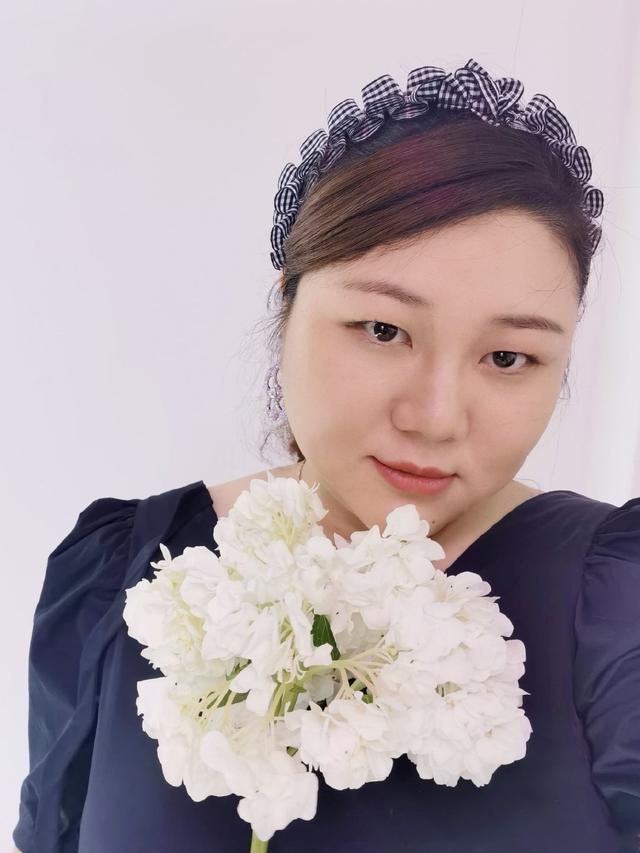 杨天真|杨天真反对艺人恋情公开，还谈到鹿晗恋情，龙丹妮也聊过这个问题