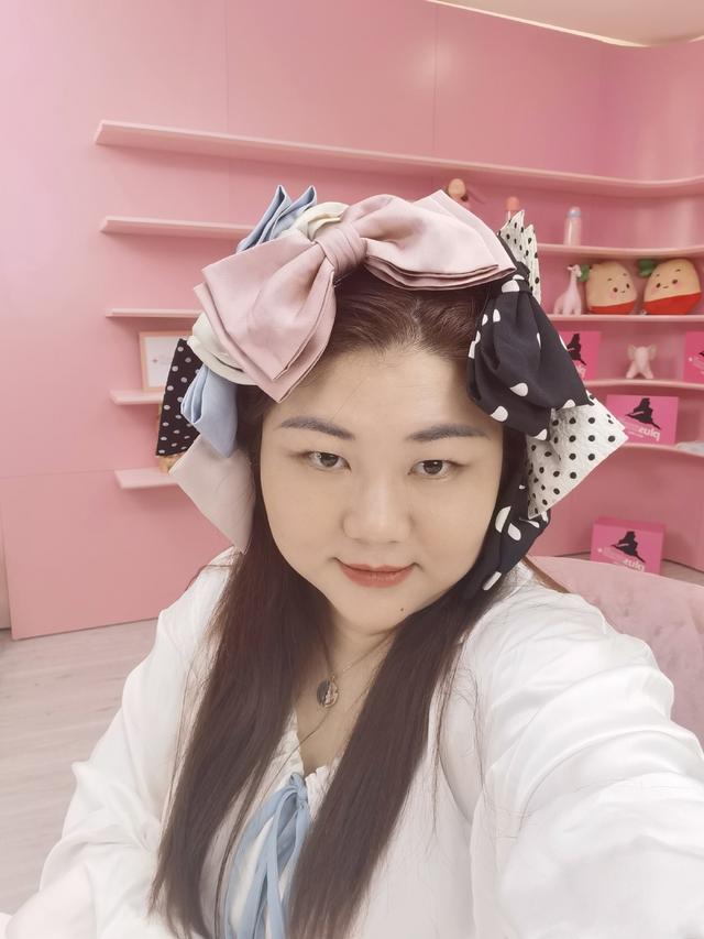 杨天真|杨天真反对艺人恋情公开，还谈到鹿晗恋情，龙丹妮也聊过这个问题