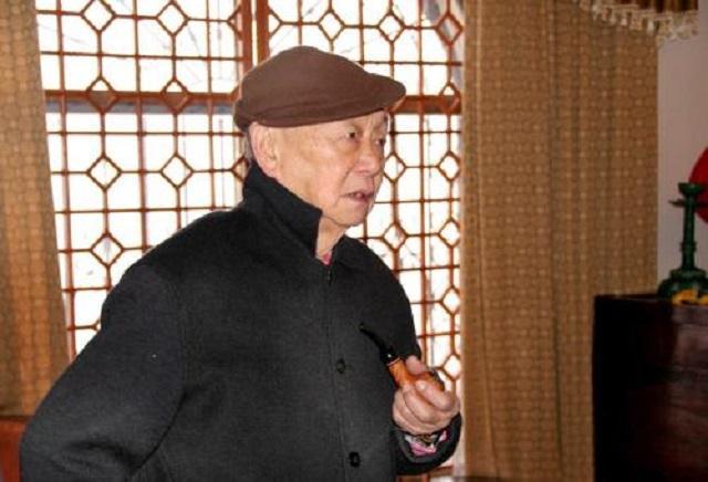 黄永玉|82岁范曾与96岁黄永玉的江湖恩怨，谁赢了？一幅画看出成败