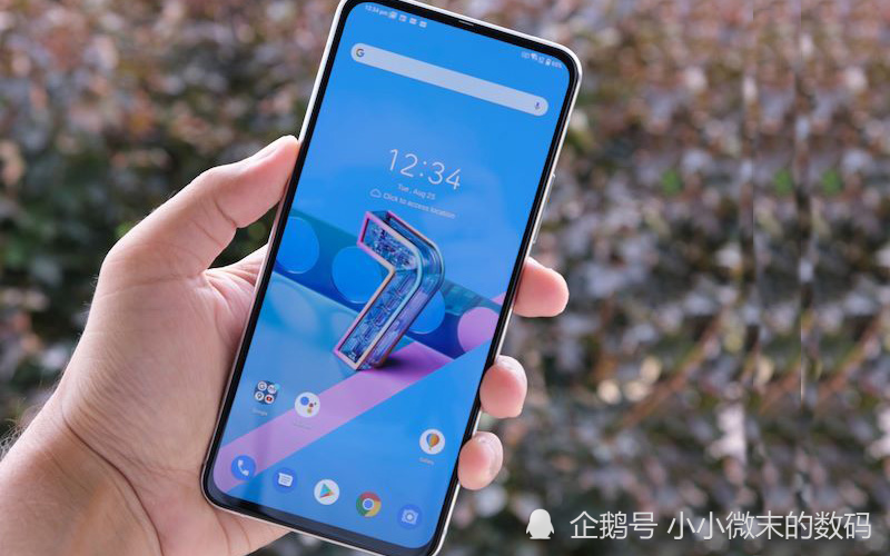 华硕zenfone7采用三星屏幕却用上侧边指纹还有另类的全面屏设计