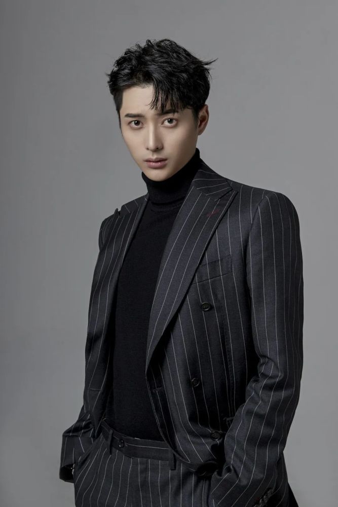 韩承羽|专访 《琉璃》韩承羽：安安静静向上，不慌不忙成长