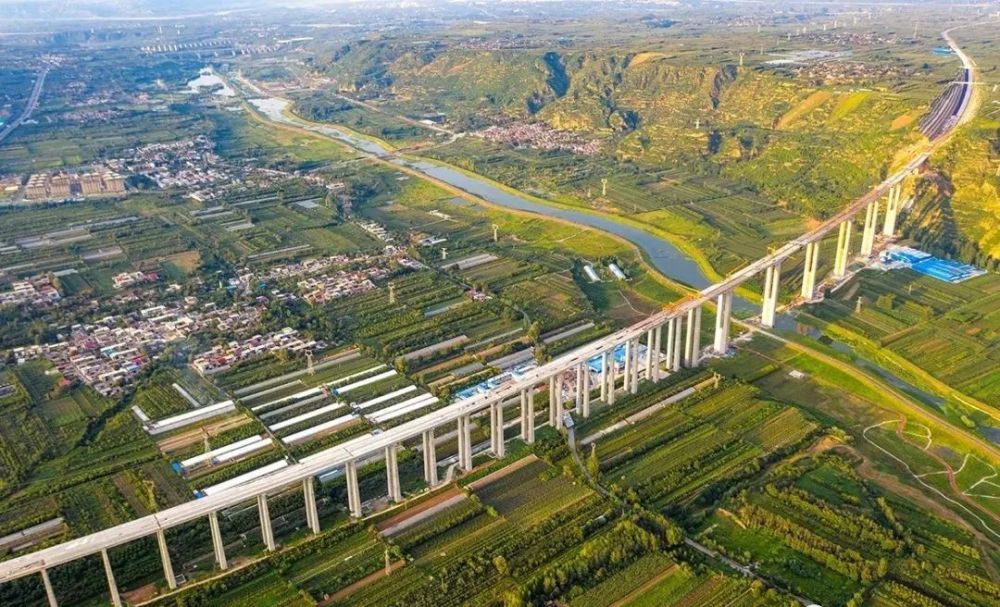 时速80公里!弘农涧河特大桥全幅胜利贯通