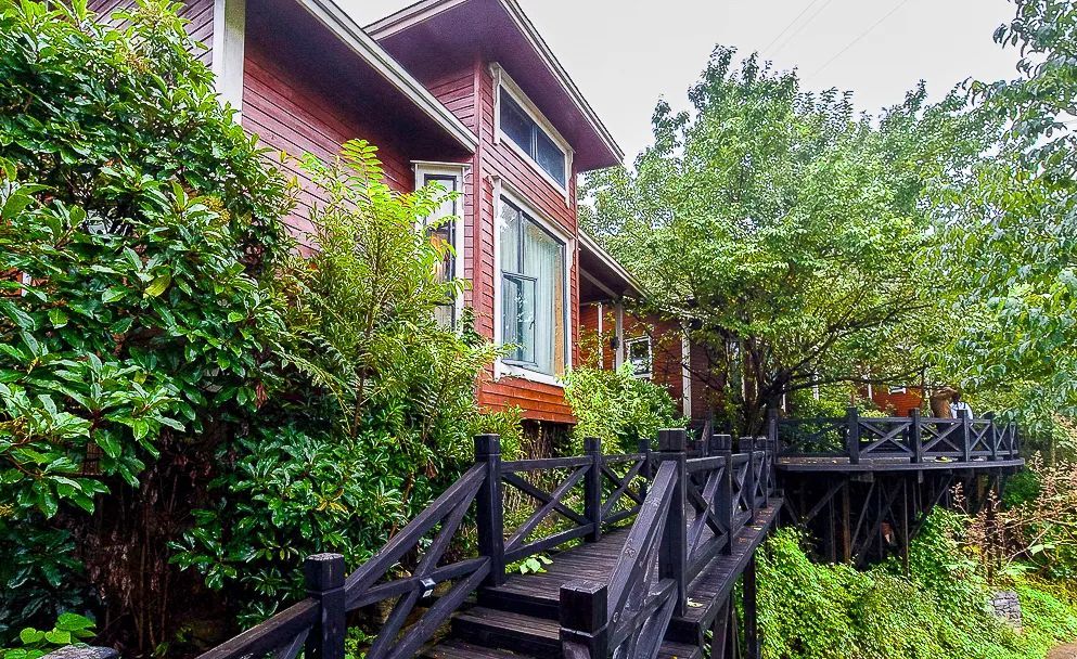 秘境大峡谷:养在深闺人未识,传奇的九路寨因一位土霸王而得名