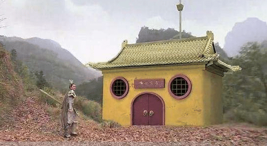 哈哈哈哈,这不是孙悟空变的吗?