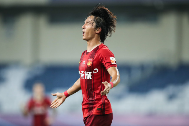 终于等到你尹鸿博惊艳复出斩获中超英雄