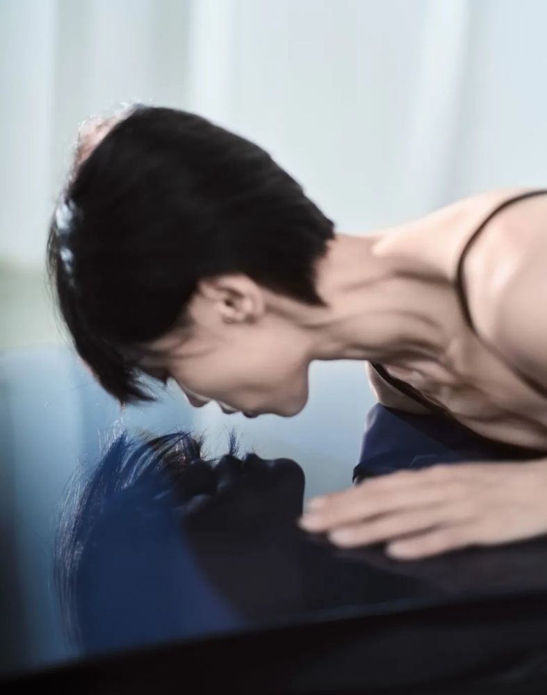 谢欣|谢欣，看见身体里涌动的诗