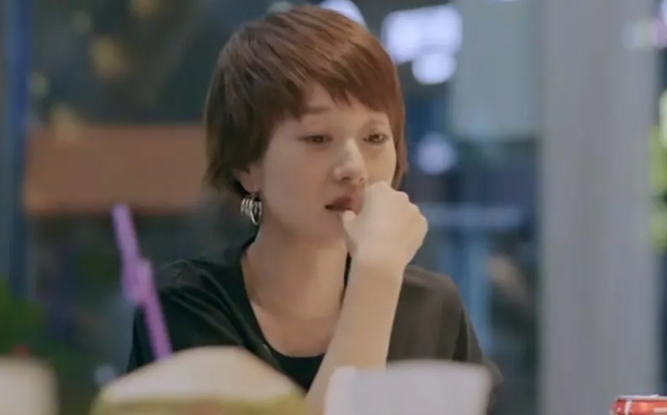 马伊琍|马伊琍的通透人生：会和女儿聊自己的婚姻，提及文章也不避讳