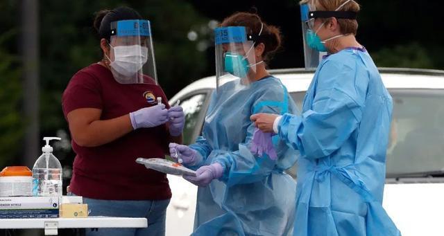 新冠病毒|逼近600万，美国人炸锅了，CDC修改检测指南，福西称不知情