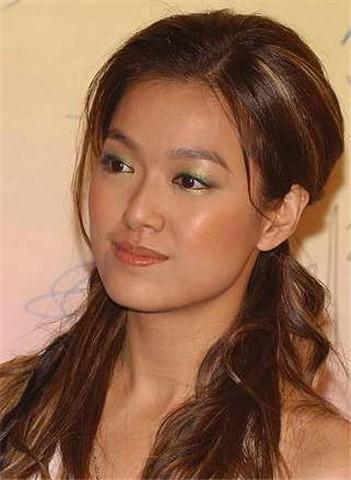 tvb港姐冠军小棠菜因病退出演艺圈如今成灵异栏目编辑