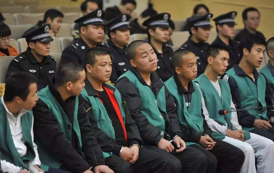 不看不知道,乔四竟然做了这么多恶贯满盈的勾当,着实让人震惊