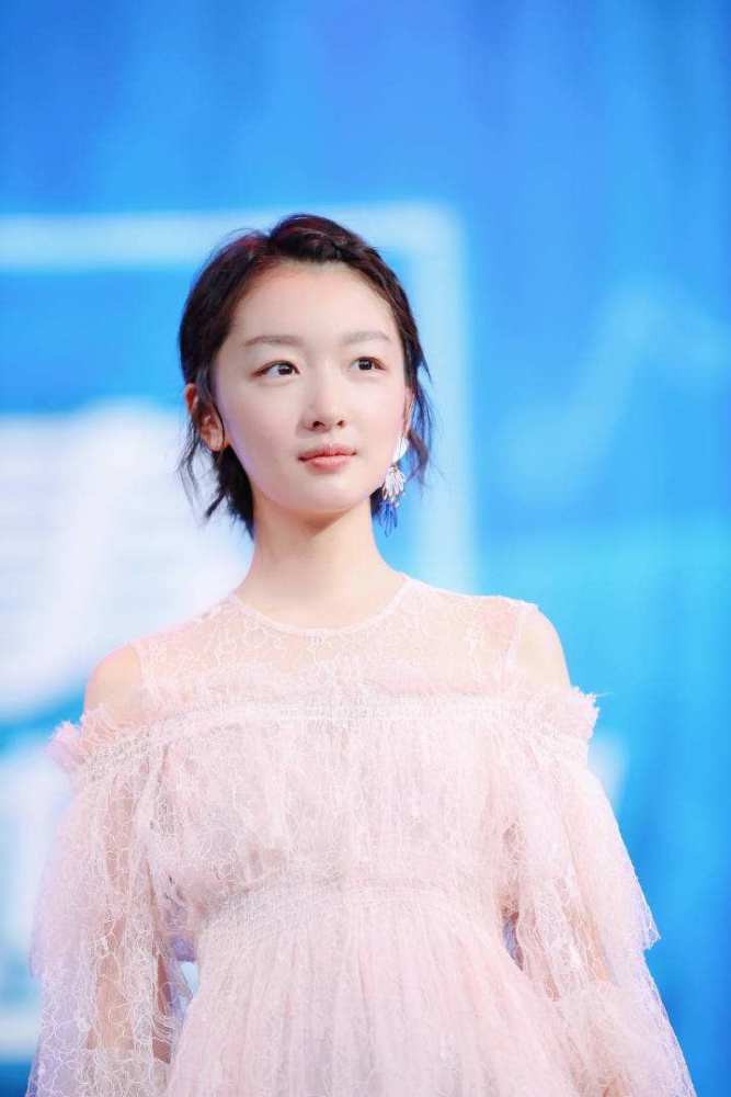 福布斯|福布斯发布中国名人榜，易烊千玺登顶，王一博第九，肖战未上榜