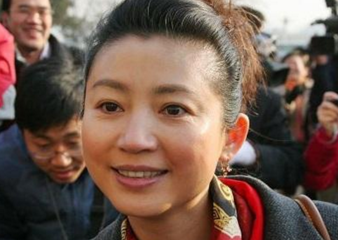 王小丫结婚7年恩爱如初,离婚理由却很有趣;如今分开各自安好