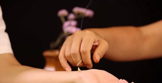 麦粒灸的功效竟如此神奇这次真是开了眼快灸起来