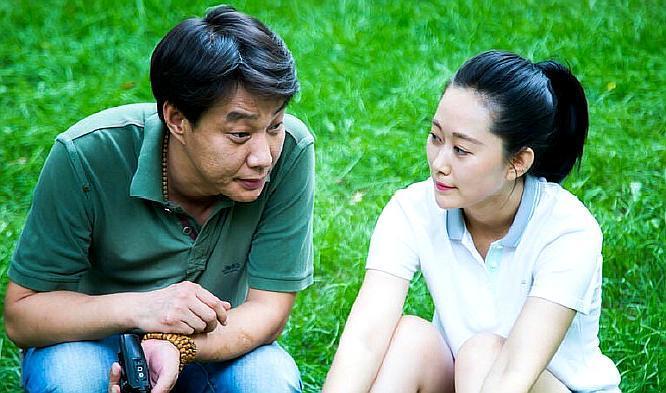 演员褚峰:因出演《雪豹》张仁杰遭人恨,当街被辱骂推搡