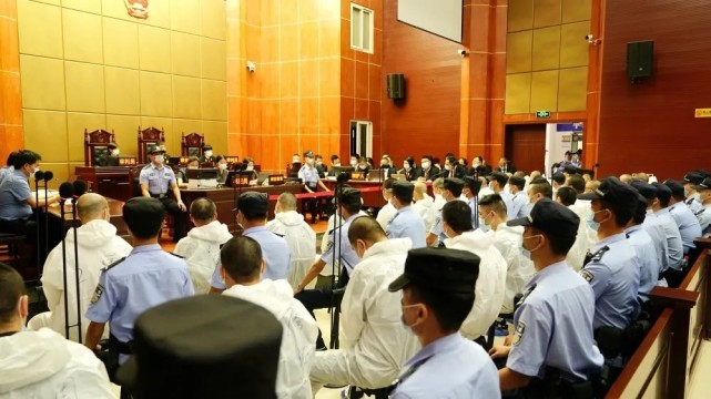 四川达州达川区宣判一起涉黑案件 最高刑25年