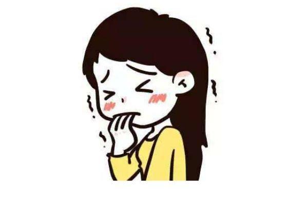 军训2天妈妈接到高一女儿的电话哭着要回家