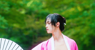 韩剧search:张东润由女装大佬变身魅力军人,爆发性感美!