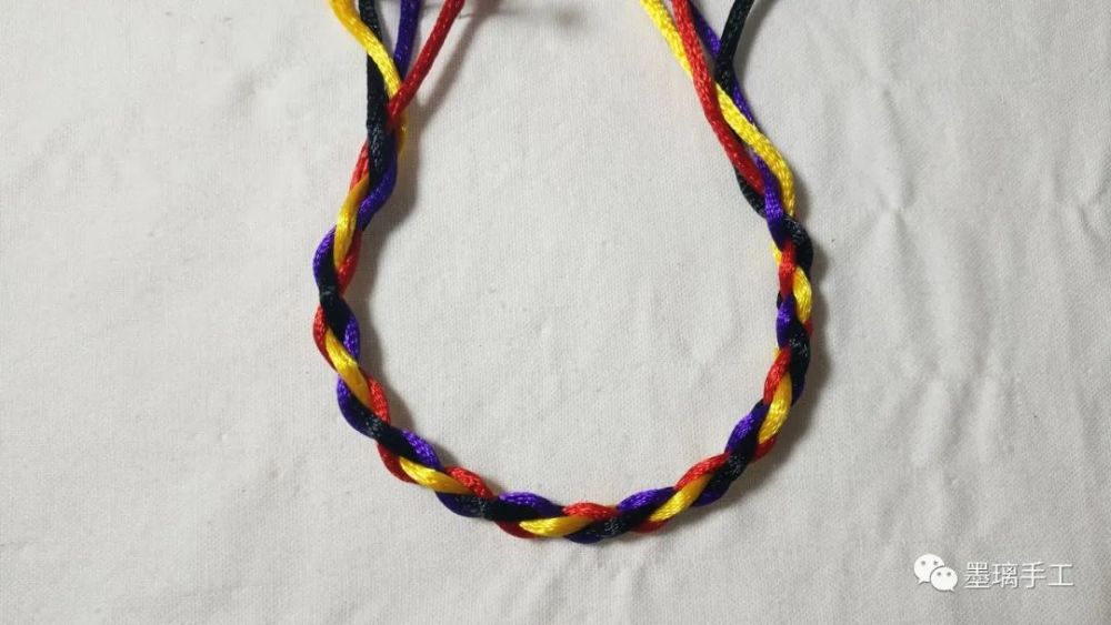 极易上手的四平八稳方形八股辫教程