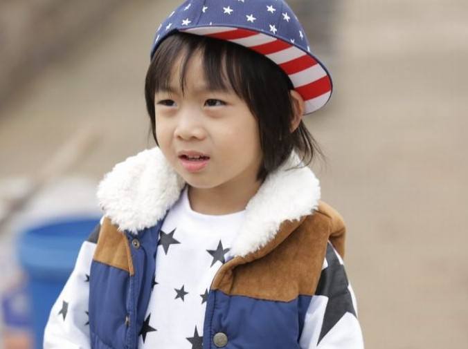 时隔7年再参加综艺kimi高冷而低调发型引起网友们的回忆