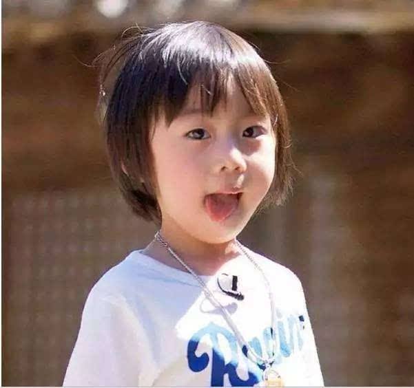 时隔7年再参加综艺kimi高冷而低调发型引起网友们的回忆