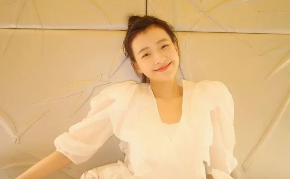 袁冰妍|“低配版赵丽颖”逆袭甜宠女主，却被全网嘲成万年丫鬟脸？