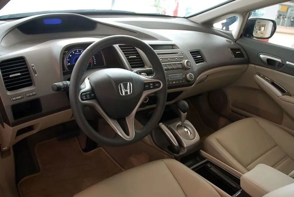 合法改装老年米色内笼改运动黑红八代思域思铭改fd2内饰