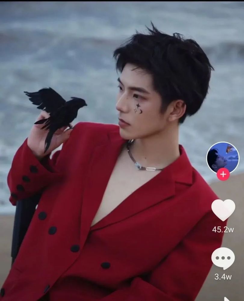 抖音|抖音宋威龙和厦大校草双双翻车？摘下滤镜，照骗团伙阵容日益壮大…