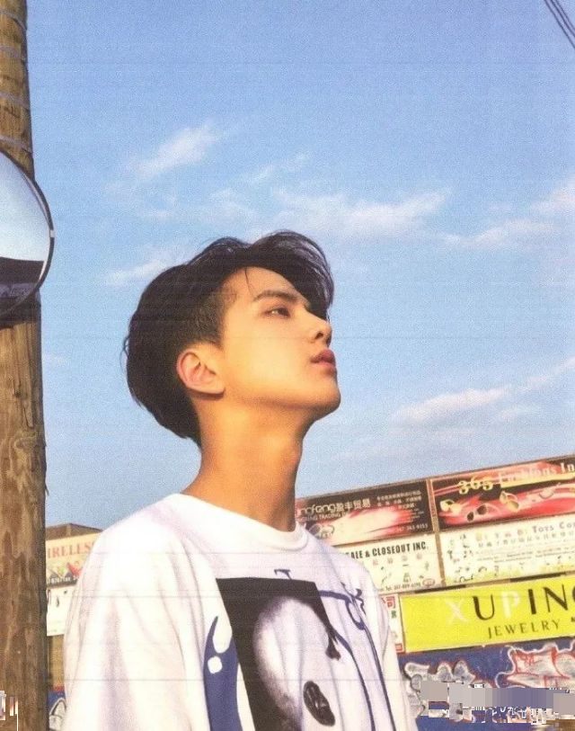 抖音|抖音宋威龙和厦大校草双双翻车？摘下滤镜，照骗团伙阵容日益壮大…