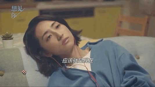 它更像韩国电影《时间银行》与《被掩盖的时间》的综合体,"为了你,我