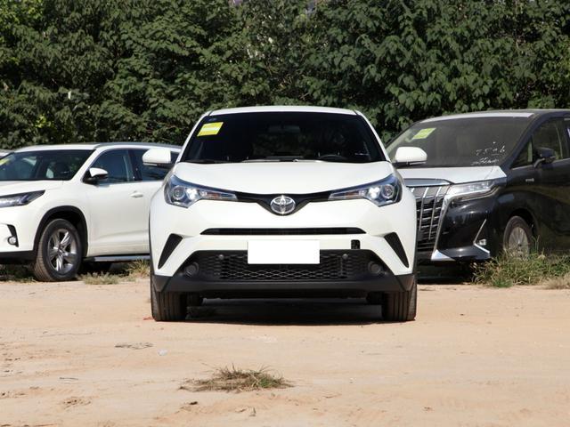 预算15万,这4款suv值得买,一款是销冠,有一款配10气囊