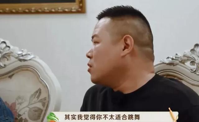 岳云鹏|岳云鹏上综艺频翻车，被批情商低，郭德纲一句话说中原因